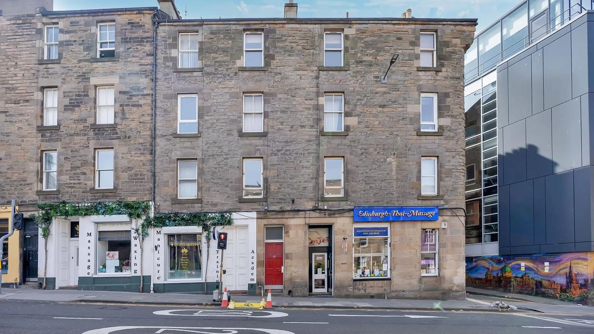 Lovely Haymarket Apartment - Central Edinburgh