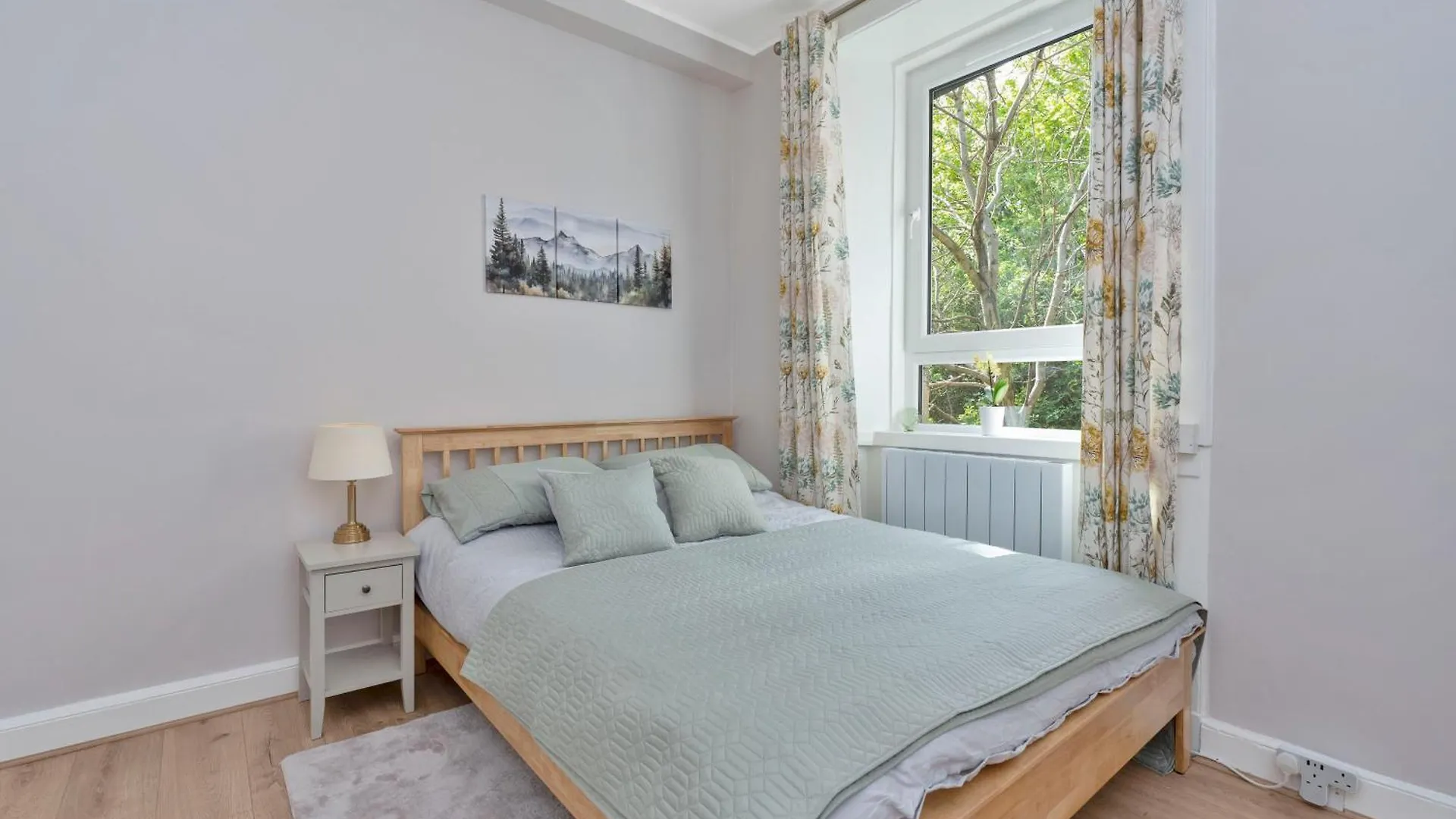 Lovely Haymarket Apartment - Central Edynburg